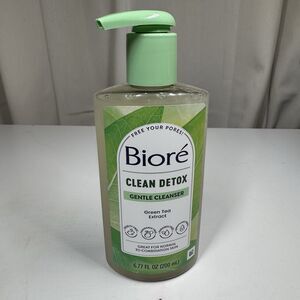 Biore Clean Detox Face Cleanser - Green Tea Extract - 6.77 fl oz